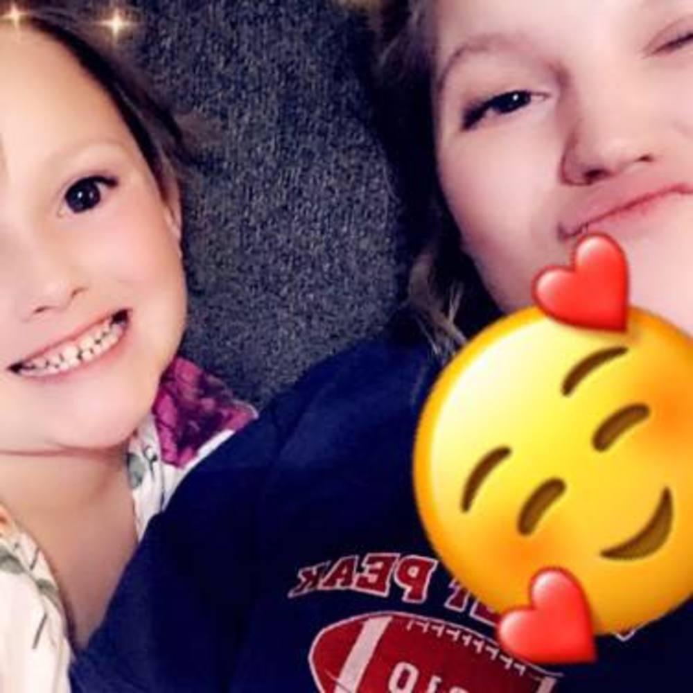 Meet your Posher, April lynne